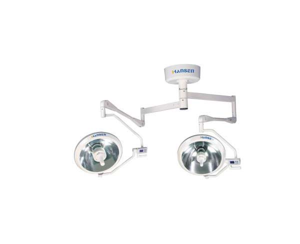 LA5 700700HSD整体反射无影灯.jpg